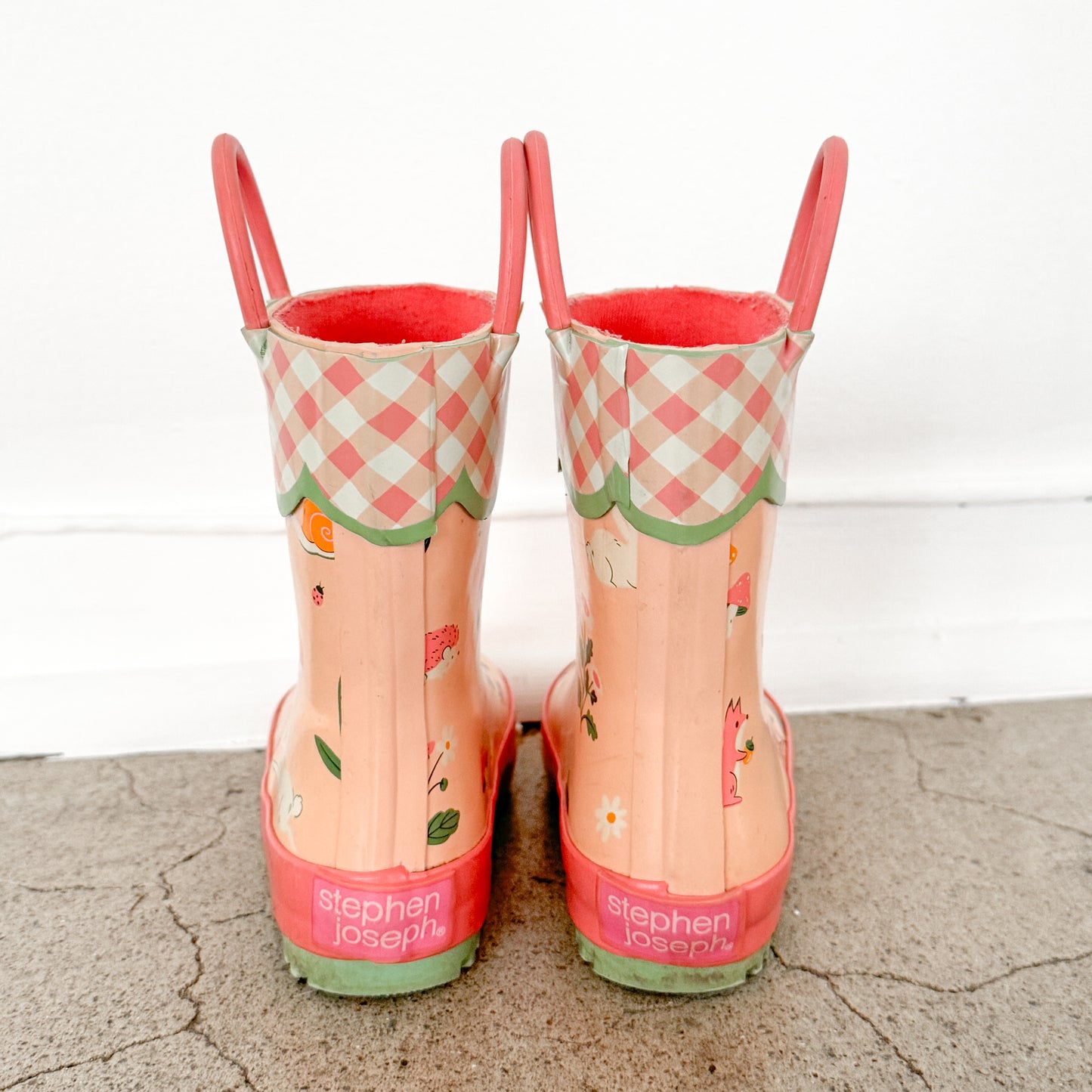 Strawberry Fields Rain Boots (US6)