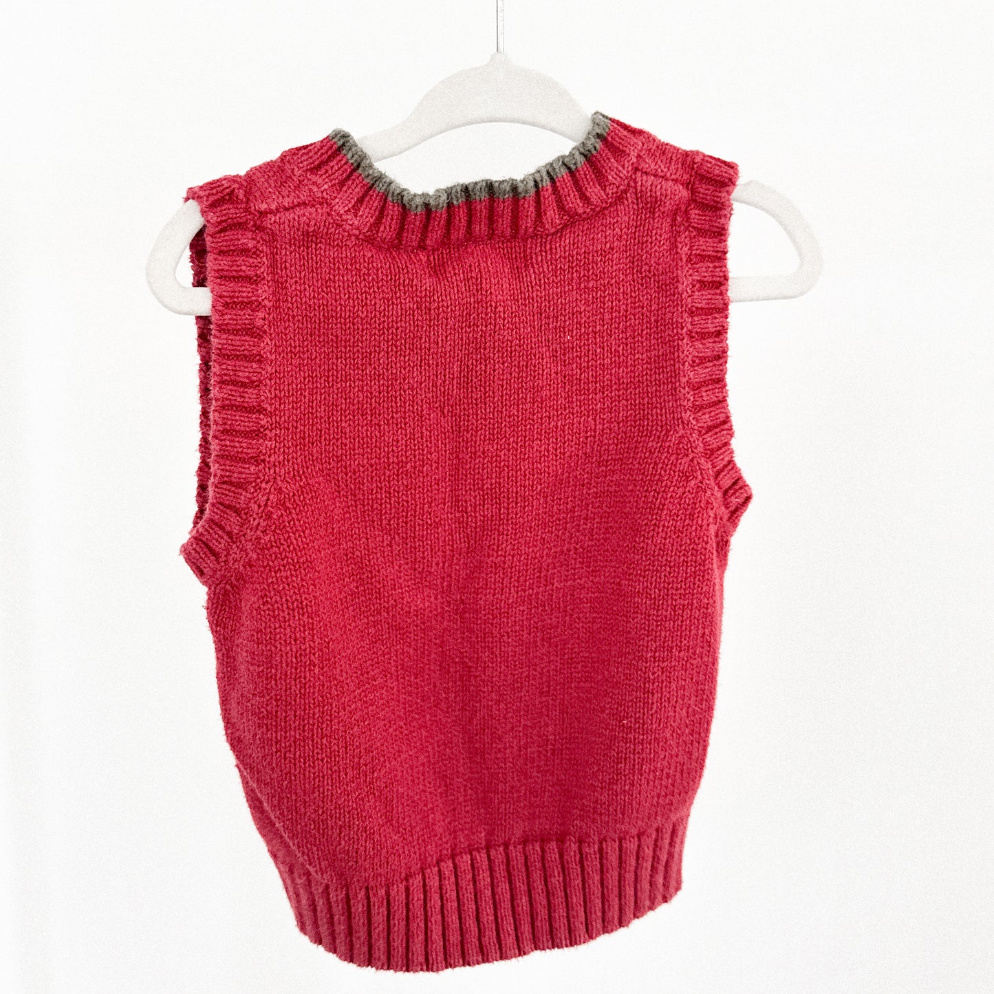 Kitestrings Sleveless Sweater Vest